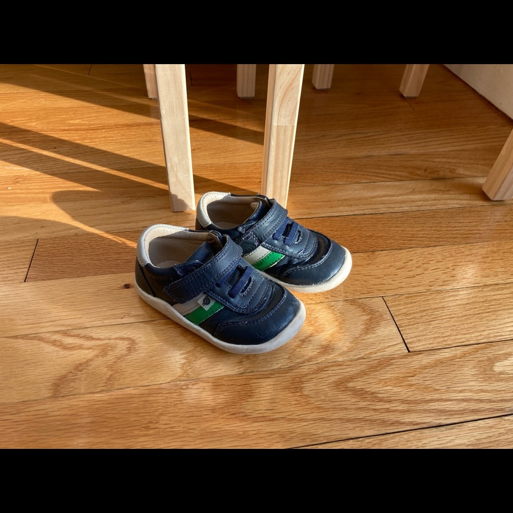 Toddler shoes Old Soles size 22 (US 6/6.5)